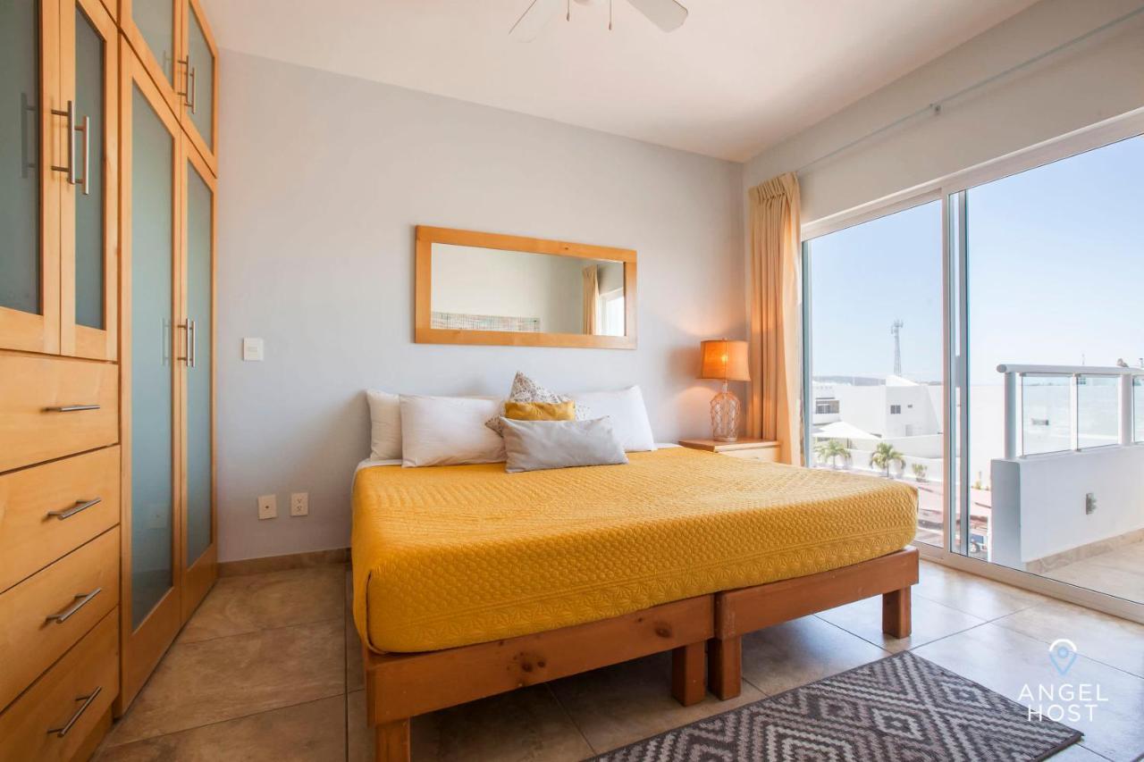 Oceanview Living Space & Balcony With Fiberoptic Wifi! La Paz Bagian luar foto