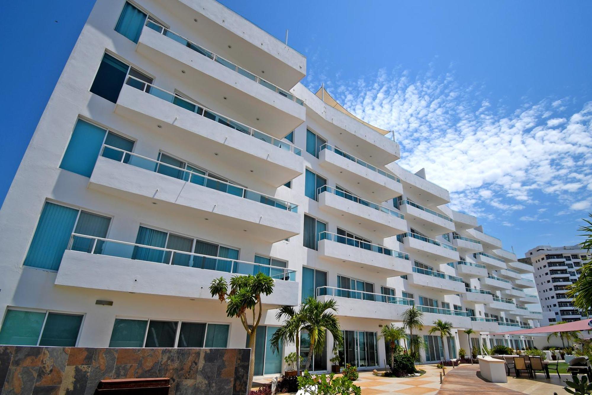 Oceanview Living Space & Balcony With Fiberoptic Wifi! La Paz Bagian luar foto