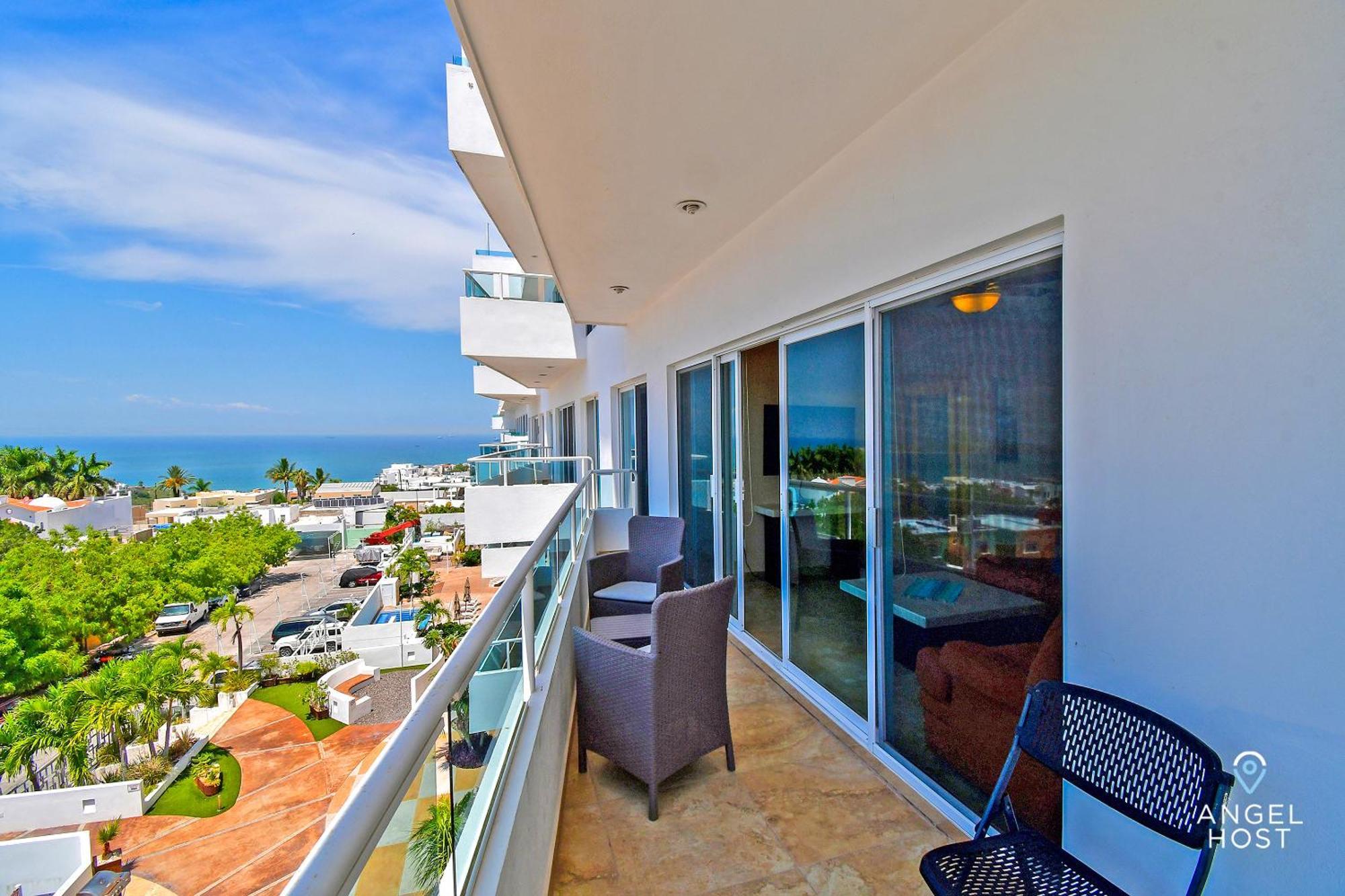 Oceanview Living Space & Balcony With Fiberoptic Wifi! La Paz Bagian luar foto