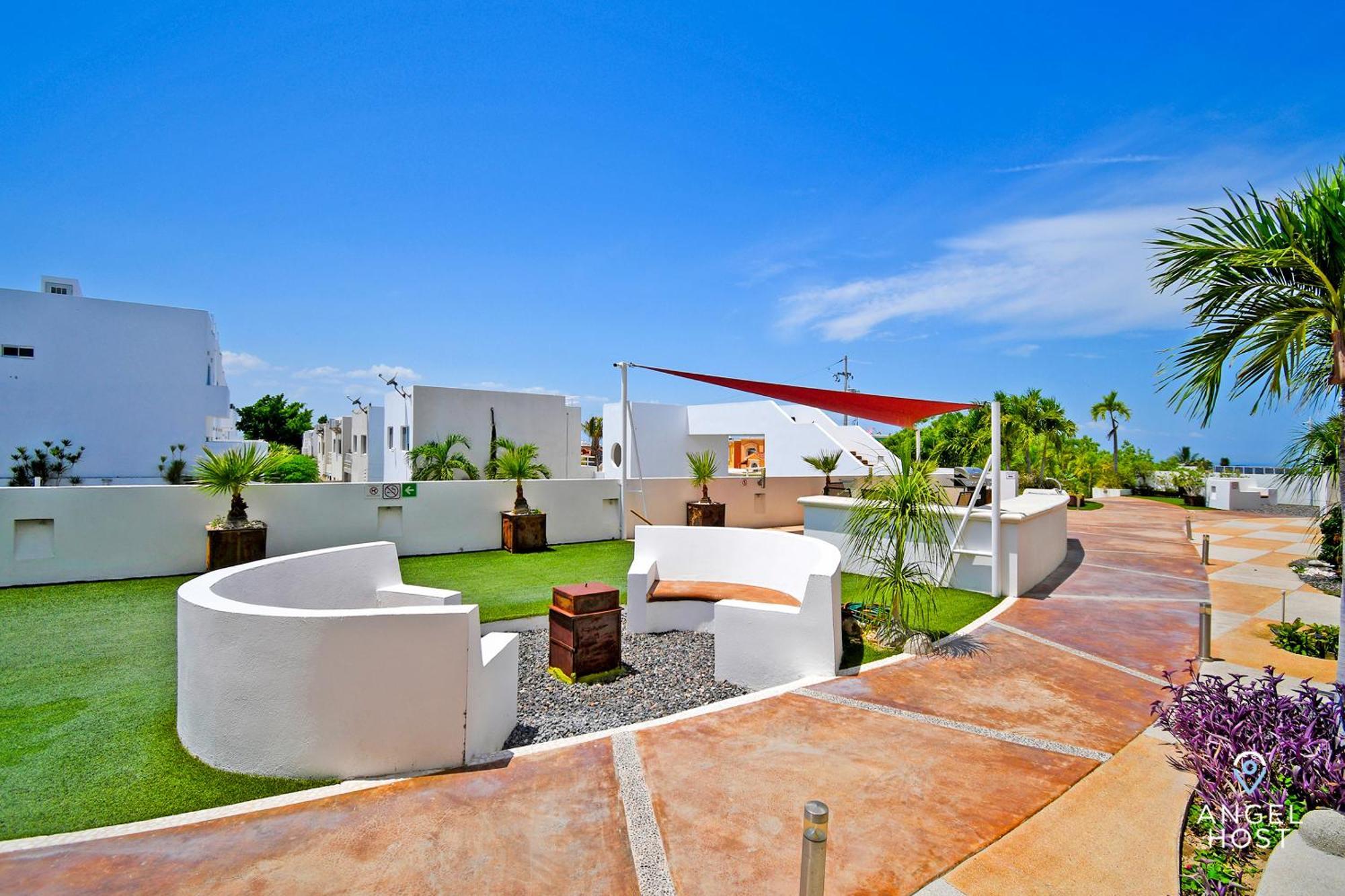 Oceanview Living Space & Balcony With Fiberoptic Wifi! La Paz Bagian luar foto