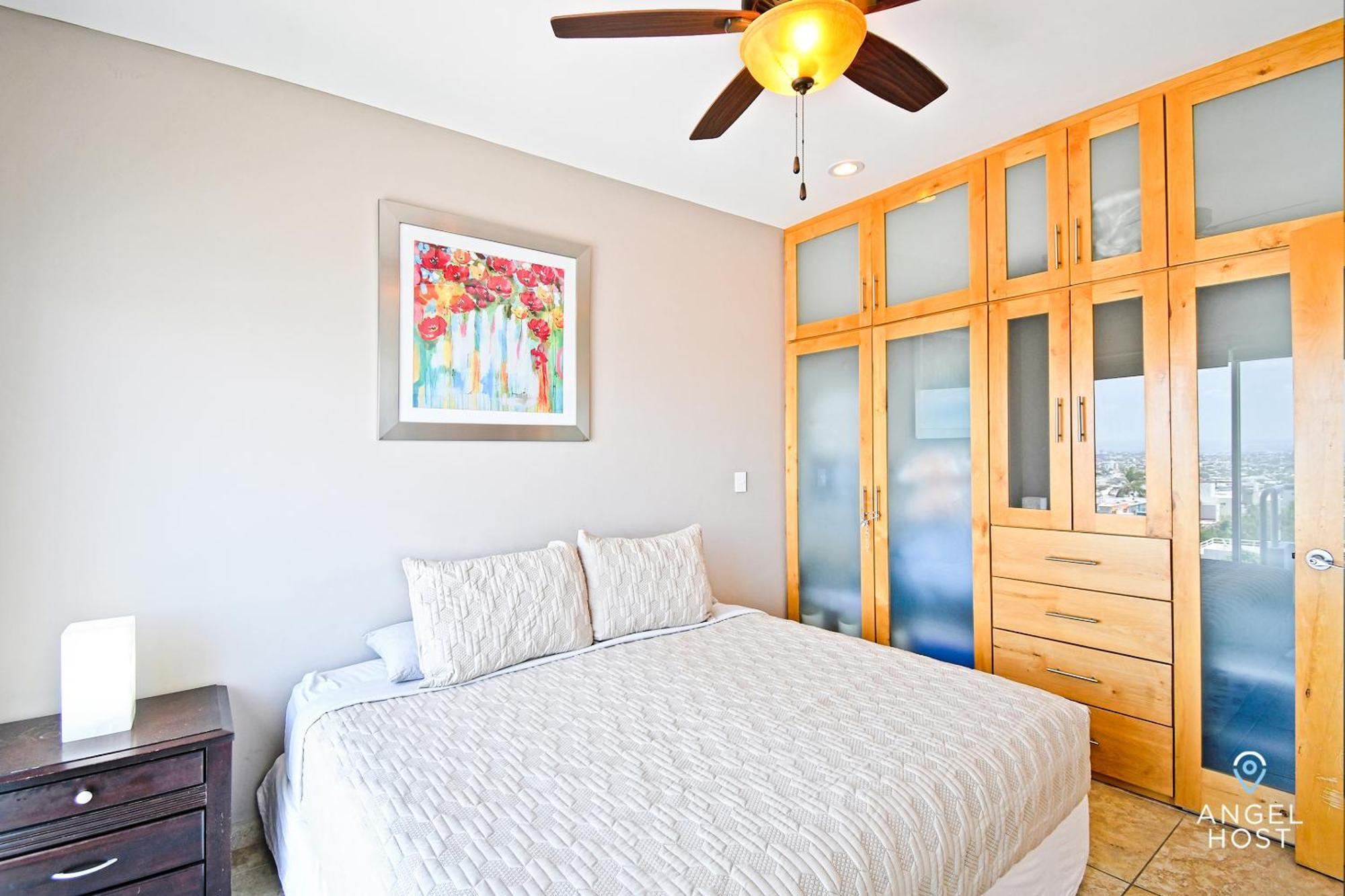 Oceanview Living Space & Balcony With Fiberoptic Wifi! La Paz Bagian luar foto