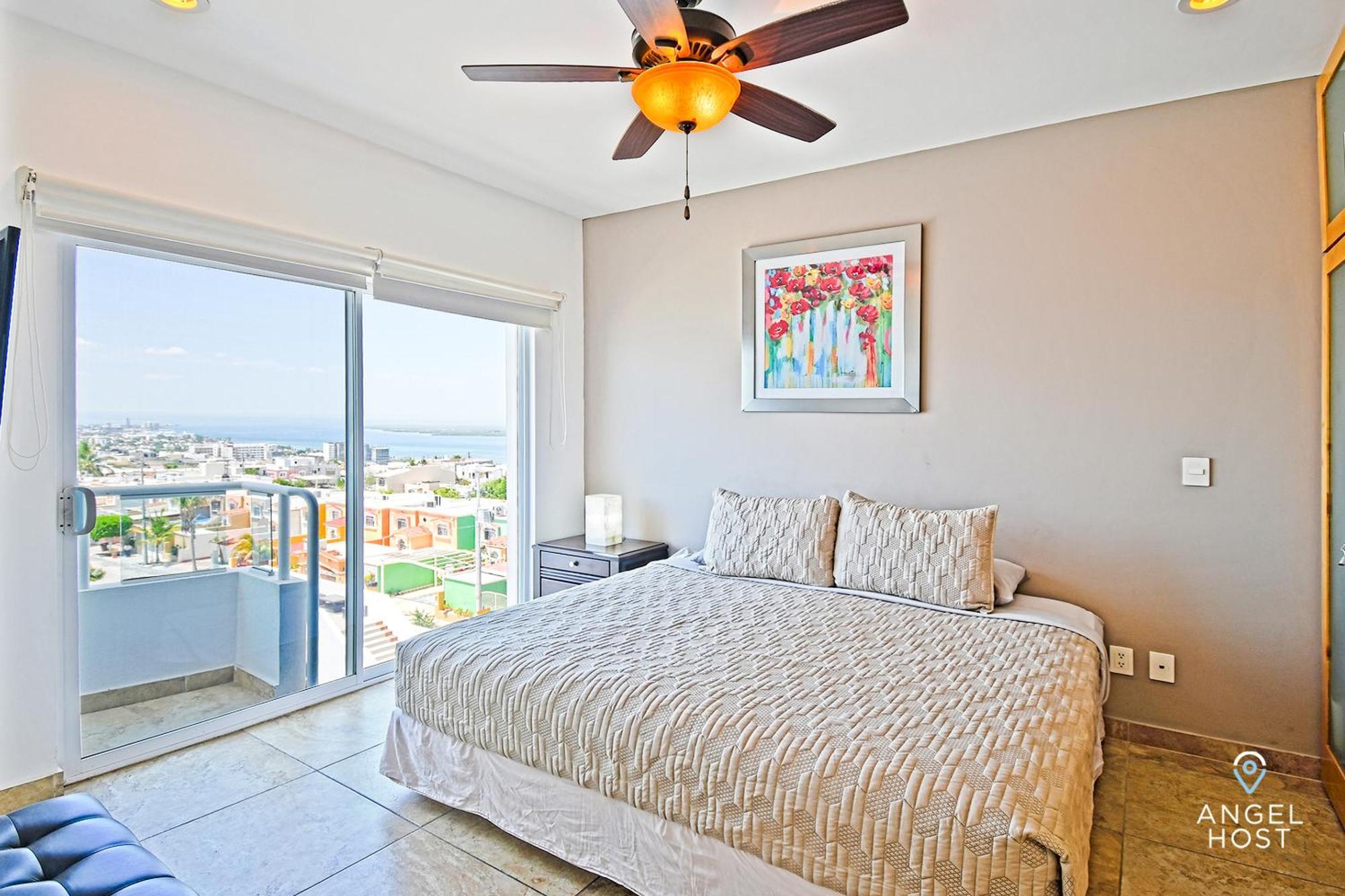 Oceanview Living Space & Balcony With Fiberoptic Wifi! La Paz Bagian luar foto